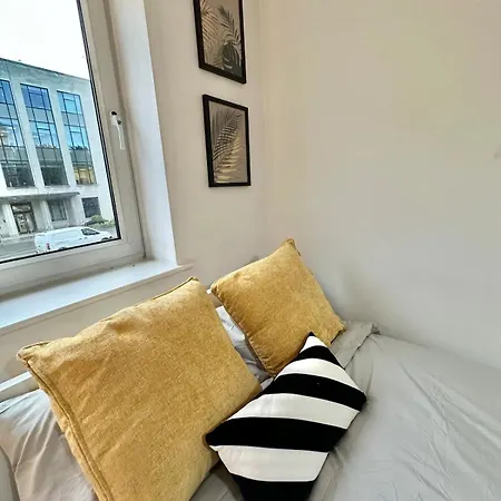 شقة Fully Furnished 3br With Parking L Wifi L Kitchen